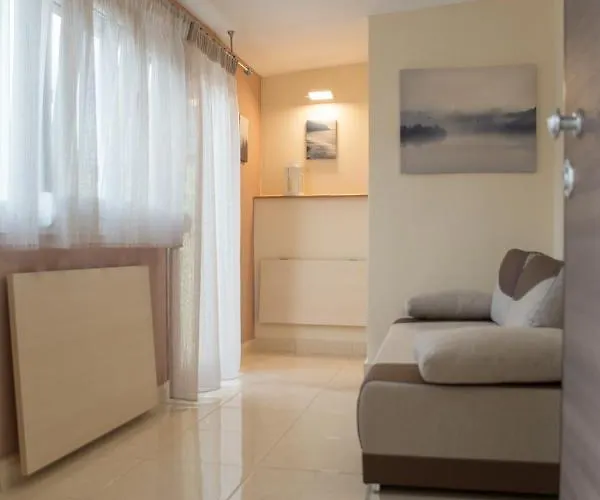 Kosmos Service Modern Spirit 1 * Thessalonique